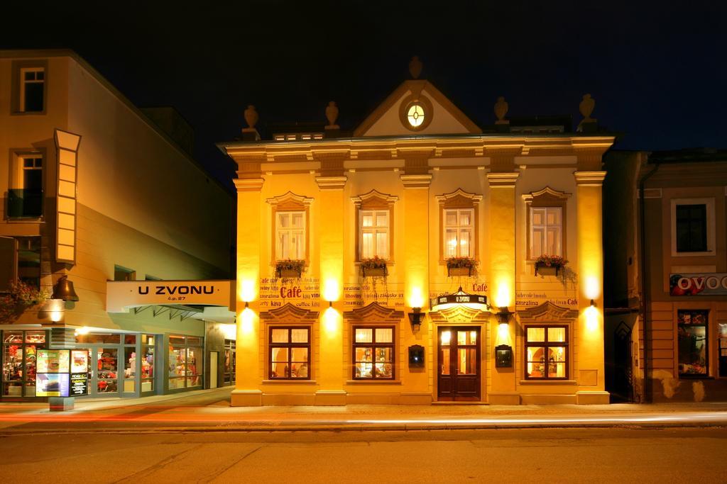 Hotel U Zvonu Vrchlabí Exterior foto